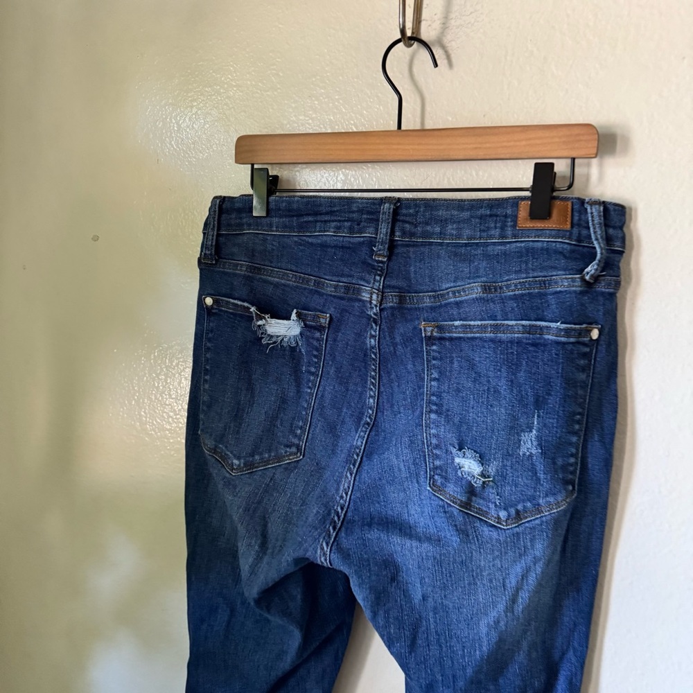 Judy Blue | Distressed Cuffed Skinny Jeans - Picture 5 of 7